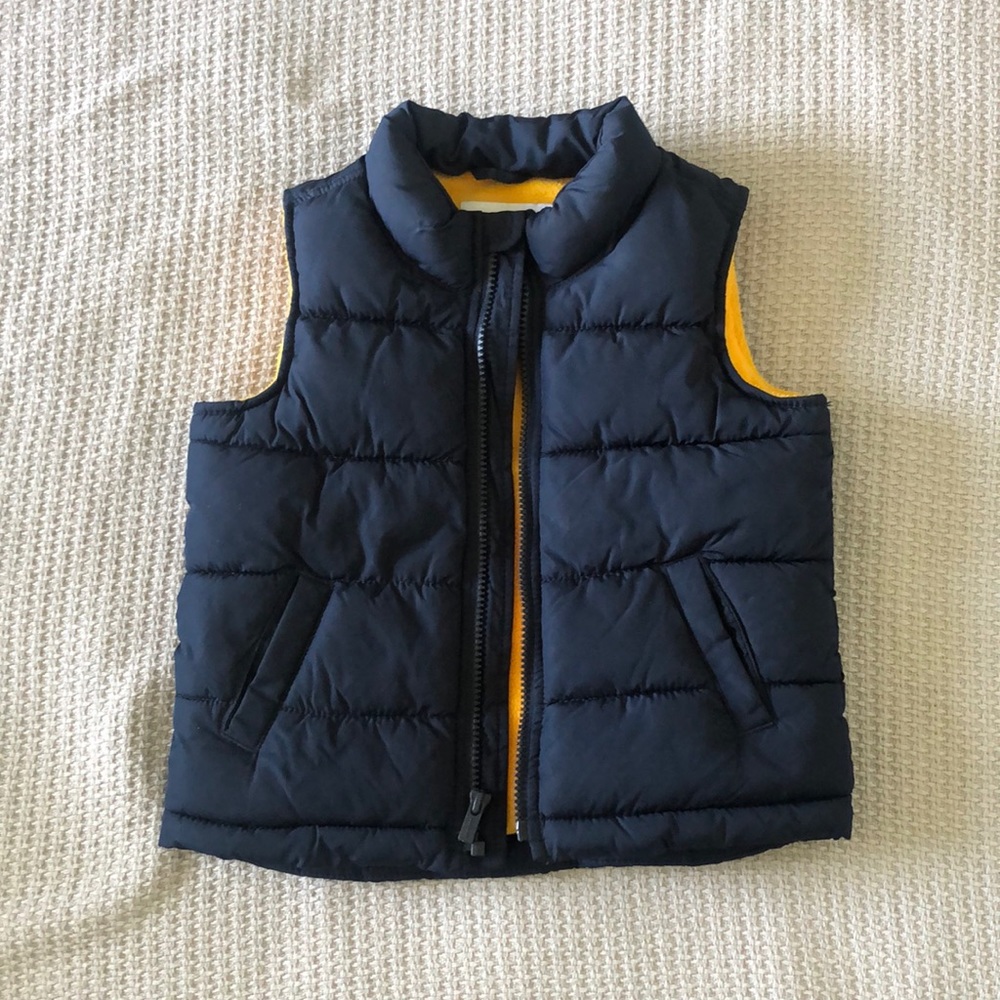 Old Navy Toddler Puffer Vest (3T)